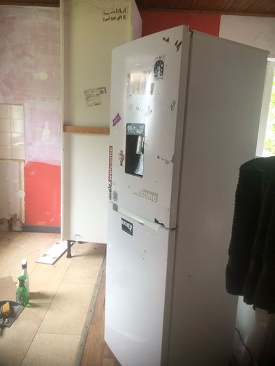 Logik fridge freezer