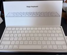 Apple Magic Keyboard - Authentic - Mint