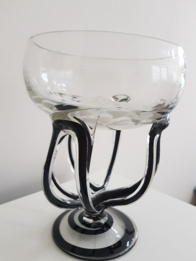 Duiske Hand Cut Blue Glass Pedestal Dish Retro Irish Cut Glass Bowl / Vase 7" Collectable.