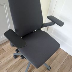 ergonomic office chair