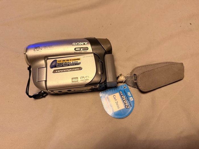 Sony Handycam DCR-DVD92E DVD Camcorder