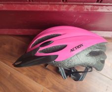 kids bike helmet