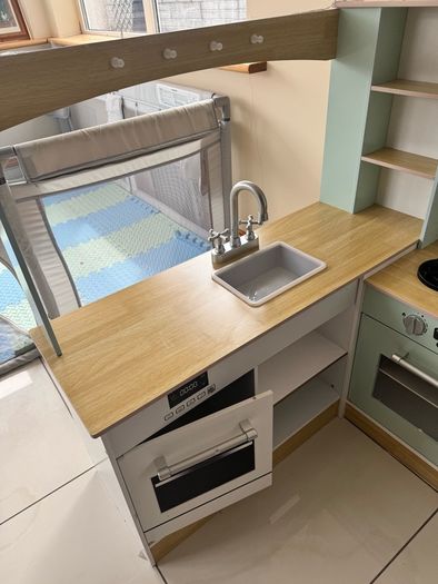 Toddler kitchen