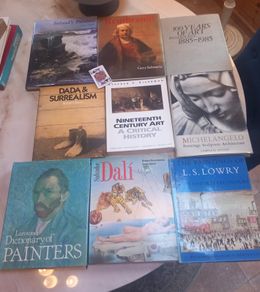 9 books on art, 7 hardback, great condition D18