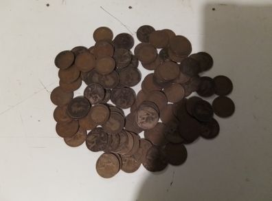 100 UK Pennies.
