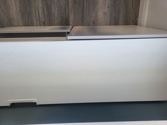 TV cabinet