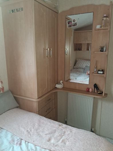 2 bed mobile home