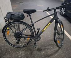 Trek FX2 equipped