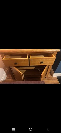 Solid Oak sideboard unit