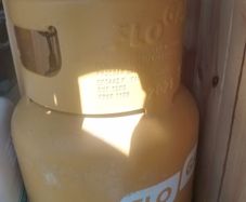 Gas cylinder