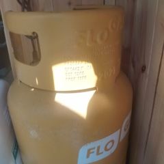 Gas cylinder