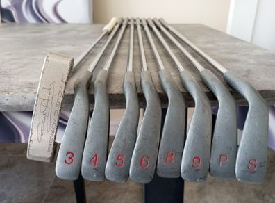 Women's L flex golf irons and putter.