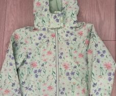 Light raincoat for 6-7 years old girl