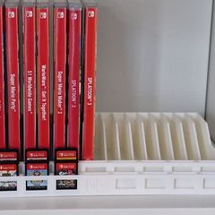 Nintendo Switch / Switch 2 game holder