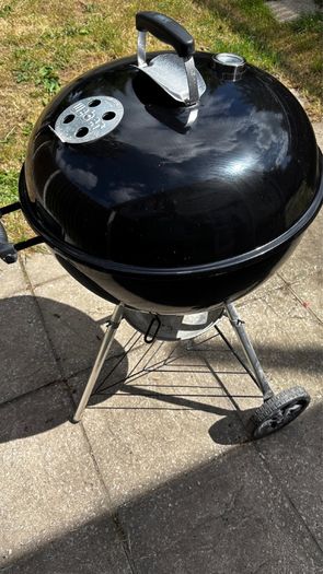 Webber Original Kettle BBQ Grill