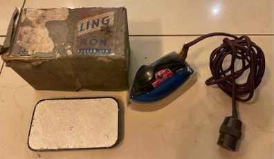 Vintage Travel Iron