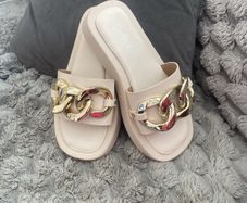 ladies sandals