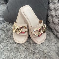 ladies sandals