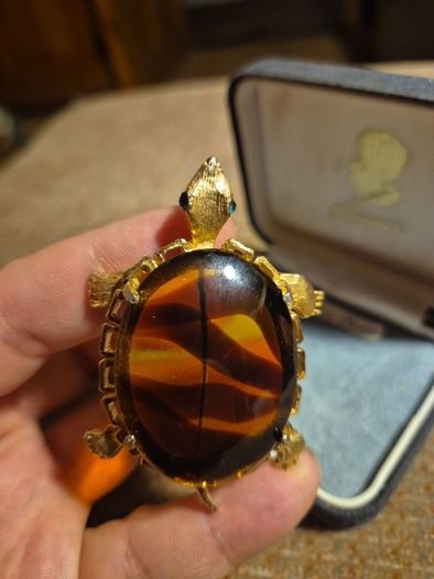 Rare Find Vintage Glass Turtle Brooch and Pendant