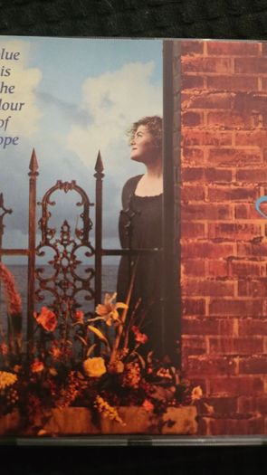 Maura O'Connoll - Blue Is The Colour Of Hope.