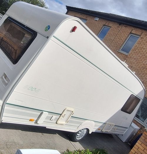 2001 Bailey Ranger 5-Berth Caravan