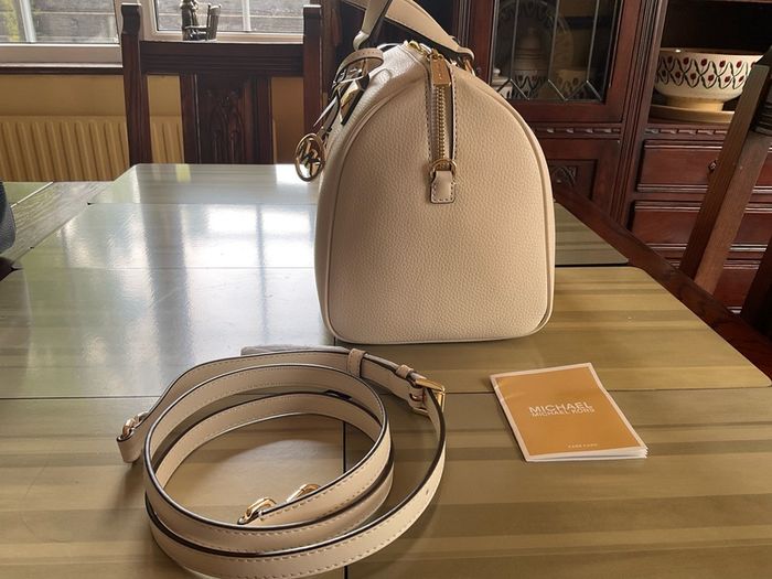 Michael Kors SALE  new with tags on  cream Grayson medium duffle satchel
