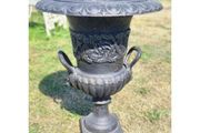 Urn With Handles Cast Iron Black D6572