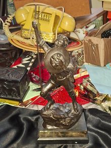 Beautiful Rare Old Heavy Bronze Boy Scout Statue, IN MEMORY OF HAPPY DAYS WITH 72ND, the  72nd Killester Scout Troop based in Dublin