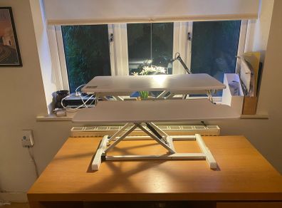Yo-Yo Standing Desk Converter