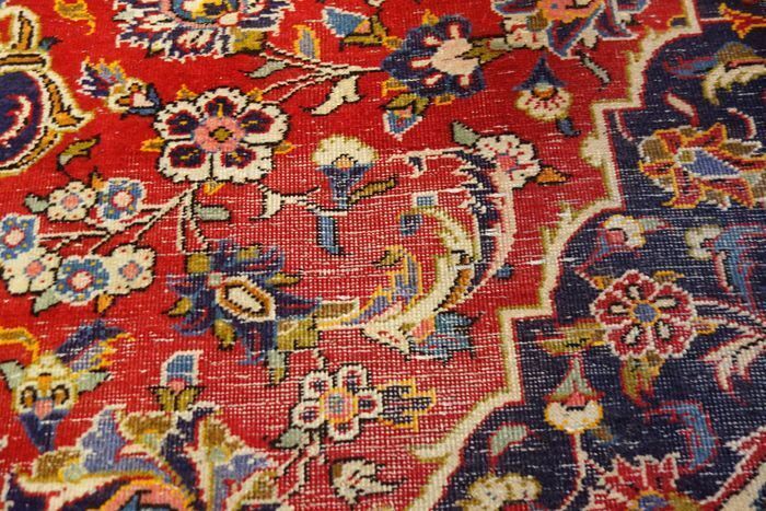 P.ersian Keshan Rug 3.50 x 2.44m (PK)