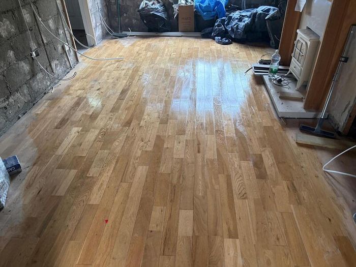 25 m2 Solid Wood Floor