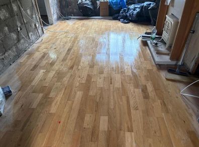 25 m2 Solid Wood Floor
