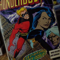 Peter Cannon Thunderbolt ! First Issue ! 1992 ! by DC Comics !