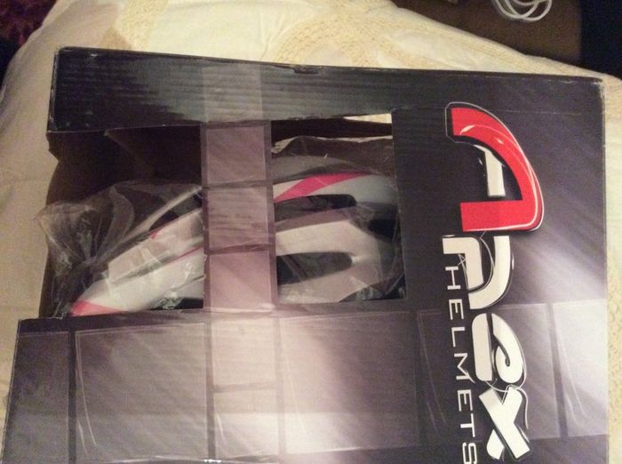 Apex cycling Helmet new