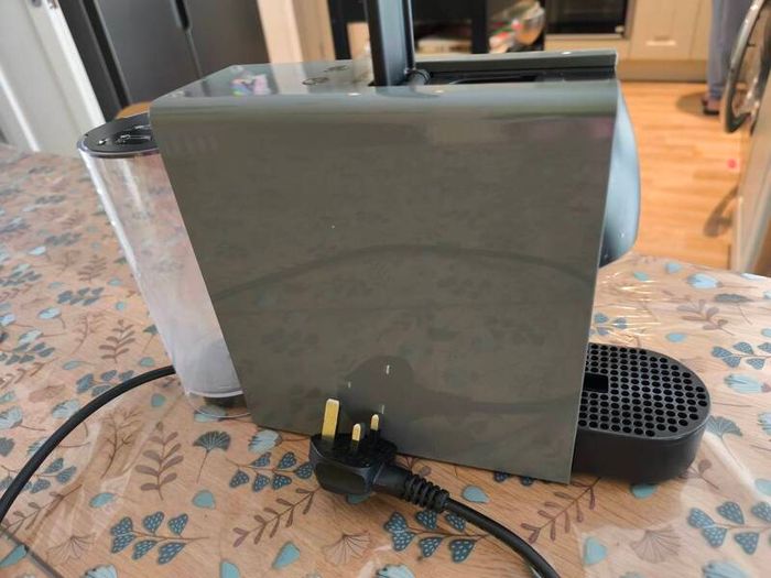 Nespresso coffee machine (old pods)