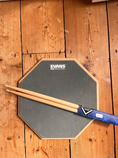 Evans Real Feel Practice Pad