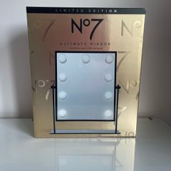 NEW No7 Ultimate Mirror LED Vanity Mirror