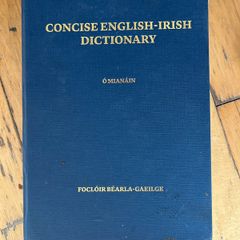 Focloir Gaeilge Bearla Irish Dictionary