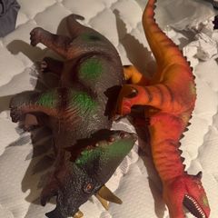 kids toy dinosaurs like new