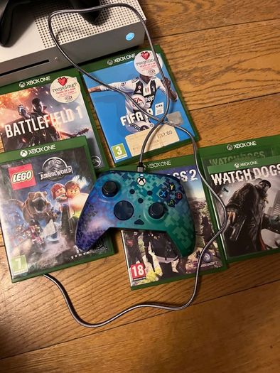 Xbox One S 1TB Console