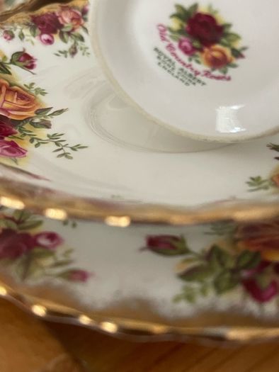 Royal Albert "Old Country Roses" tea trio