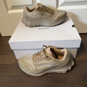 Alo shoes size 5uk