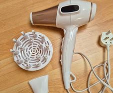 Hairdryer with attachments