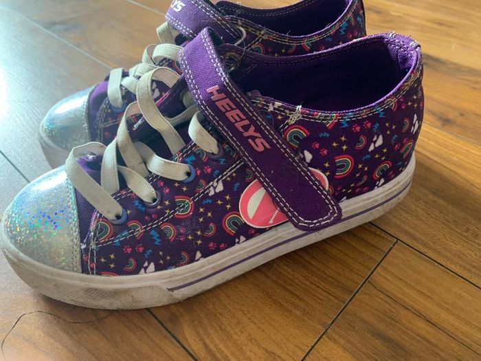 heelys