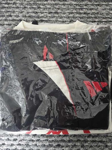 Liverpool (brand new) kids training kit