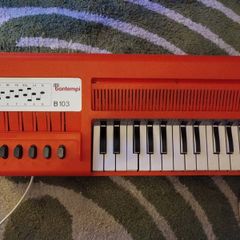Bontempi B103 vintage fan / chord organ keyboard - BROKEN