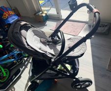 Buggy : Stroller + Carrycot