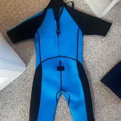 wetsuit age age 6