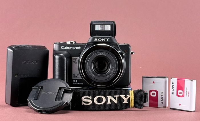 Sony Cyber-shot Dsc-h10 Digital Camera