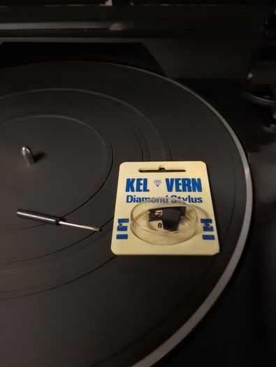 Akai stereo system